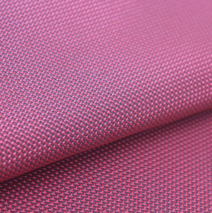 Tissu Oxford noir 600D 100% polyester avec revêtement PU pour chaussures, bottes et sacs, idéal pour l'ameublement et la confection de sacs et chaussures. - Product Image 1