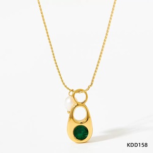 Collier pendentif en zircon plaqué or avec perle et breloque en pierre CZ, idéal pour mariage ou cadeau - Product Image 6