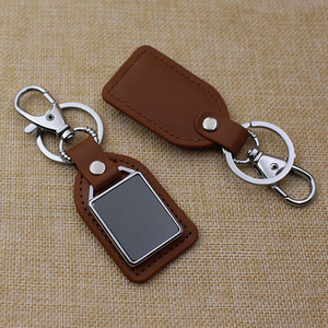 Customized LOGO Promotional Keychain Comfortable Waist Keyring Metal Leather Fashionable Key Automobile Pendant Car Keychain - Product Image 4