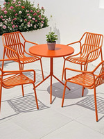Ensemble de tables et chaises de jardin en fer forgé pour hôtel, salon de thé et café – Sièges décontractés portables au design moderne et épuré