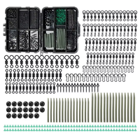 JSFUN 300PCS Ensemble d'accessoires de pêche en plastique composite noir, comprenant des émerillons, des mousquetons, des anneaux solides et des anneaux rotatifs pour la pêche à la carpe, OBM OEM ODM
