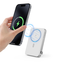 Batería Externa Magnética Qi2 P17 de Carga Inalámbrica con Soporte Plegable, Carga Rápida de 15W y 10000mAh