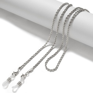 Catenella per <span class=keywords><strong>Occhiali</strong></span> in Acciaio al Titanio Fatta a Mano, Accessorio Casual per <span class=keywords><strong>Occhiali</strong></span> <span class=keywords><strong>da</strong></span> <span class=keywords><strong>Sole</strong></span>, Cordino Antiscivolo per <span class=keywords><strong>Mascherina</strong></span>, Gioiello per <span class=keywords><strong>Occhiali</strong></span> <span class=keywords><strong>con</strong></span> Cristalli - Product Image 4
