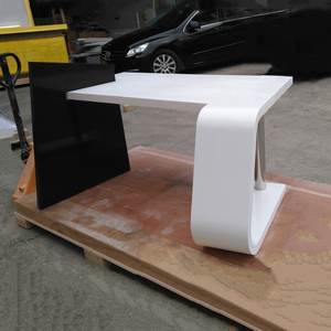 L a forma di tavolo da ufficio azienda <span class=keywords><strong>Design</strong></span> moderno studio odontoiatrico medico tavolo bianco nero in marmo artificiale tavolo da ufficio - Product Image 1