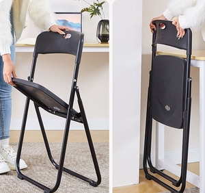 <span class=keywords><strong>Chaise</strong></span> de <span class=keywords><strong>salle</strong></span> <span class=keywords><strong>à</strong></span> <span class=keywords><strong>manger</strong></span> pliable en plastique empilable au design moderne 2026 pour l'extérieur, les pique-niques, les parcs et la cuisine – Vente chaude - Product Image 5