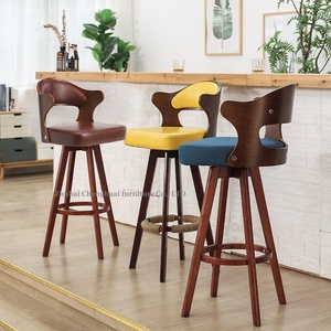 كرسي بار دوار بسيط وعصري من الخشب الصلب مع مسند للظهر - Product Image 3