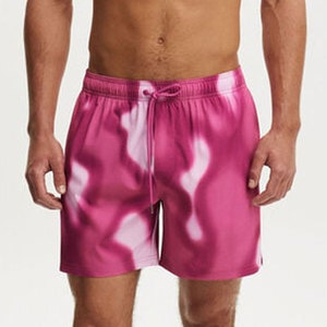 กางเกงว่ายน้ำผู้ชายแบบลำลองคุณภาพสูง ออกแบบตามสั่ง เป็นมิตรกับสิ่งแวดล้อม ระบายอากาศได้ดี แห้งเร็ว เหมาะสำหรับออกกำลังกายในฤดูร้อน ขนาดและโลโก้สั่งทำได้ - Product Image 5