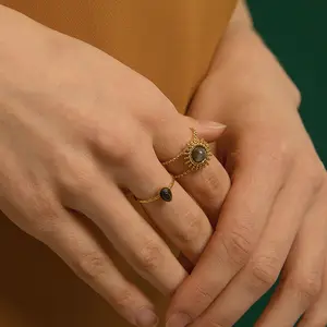 Nuove donne semplici anelli minimalisti in acciaio al titanio e fiore al sole regolabili placcato in oro geometrico a doppio strato con anello aperto