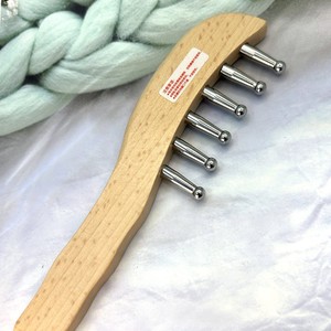 Peine Gua Sha Profesional de Acero Inoxidable 304 Sin Marcas para Masaje y Terapia de Acupresión en Cabeza y Cuello - Product Image 4