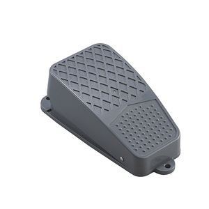 Pédale électrique autobloquante CNTD Changde CFS-105-L1 avec câble de 1 mètre 16A 250V pour équipement électrique - Product Image 5