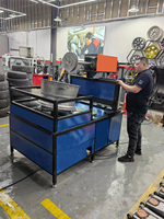 Machine à polir les roues en acier inoxydable portable et personnalisable avec moteur de 5,5 kW, engrenage et roulement pour le meulage de surfaces miroir