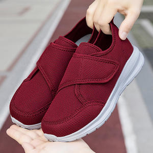 รองเท้าเดินสำหรับผู้สูงอายุ พื้นนุ่ม ซับแรงกระแทก คุณภาพสูง กันลื่น ทนทานต่อการสึกหรอ ระบายอากาศได้ดี - Product Image 3