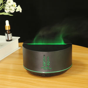 Lampada da Tavolo con Diffusore di Aromi a Forma di Nuvola e Goccia di Pioggia, Umidificatore d'Aria per Uso Domestico e Commerciale, Luce LED Intelligente per Oli Essenziali Personalizzabile - Product Image 4