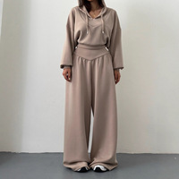 Ensemble de survêtement pour femme : sweat à capuche court et pantalon de jogging taille haute à jambes larges, coupe ample, deux pièces, style sportswear