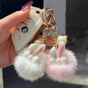 <span class=keywords><strong>Porte</strong></span>-clés Lapin en Peluche Mignon, <span class=keywords><strong>Pompon</strong></span> Lapin en Fourrure, Breloque de Sac Kawaii, Poupée Animale Moelleuse, <span class=keywords><strong>Porte</strong></span>-clés de Voiture, Peluche Tendance Douce en Gros - Product Image 2