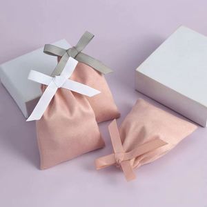 Wholesale Eco-Friendly Durable Personal Drawstring for Velvet Pouches for Necklace Jewelry Accessories <b>Small</b> Gift Bag - Product Image 6