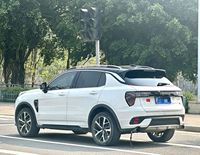 Voiture d'occasion de haute qualité, abordable et facile à conduire : Lynk & Co 01 2018, performances puissantes