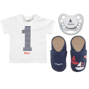 Bavaglino Bianco per Bambini con Nome Ricamato - Product Image 1