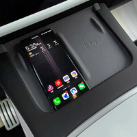 Per Tesla Model 3 e Model Y: Tappetino Antiscivolo in Silicone per Caricatore Wireless della Console Centrale, Accessori Interni per Auto
