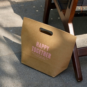 Bolsa de Compras de Papel Kraft Ecológica Personalizada con Asas Troqueladas para Empacar Pan, Pasteles, Postres y Sushi para Llevar - Product Image 1