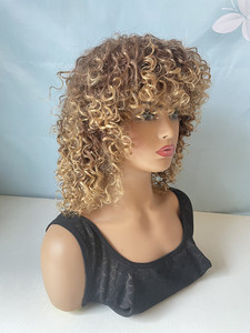 Parrucche Sintetiche Premium Ricci Afro con Frangia T33/27 per Parrucche Naturali Complete, Stile Bob Corto da 14 Pollici, Densità 120% - Product Image 5