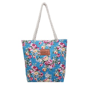 กระเป๋าแฟชั่นผู้หญิงขายดีข้ามพรมแดน ลายดอกไม้และสัตว์ พิมพ์ลาย สายสะพายสองเส้น ความจุเยอะ สไตล์ลำลอง - Product Image 6