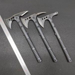 <span class=keywords><strong>Hachette</strong></span> à double lame en acier inoxydable avec manche en <span class=keywords><strong>bois</strong></span> <span class=keywords><strong>pour</strong></span> l'extérieur avec tranchant de 3 pouces et garantie d'un an <span class=keywords><strong>pour</strong></span> le camping - Product Image 4