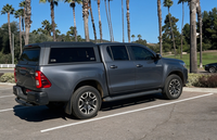Couvre-caisse de camion manuel sans perçage, en aluminium, étanche, avec verrouillage, pour camions de 5 à 6 pieds, compatible avec Navara, Toyota, Chevy Colorado, Ford F-150