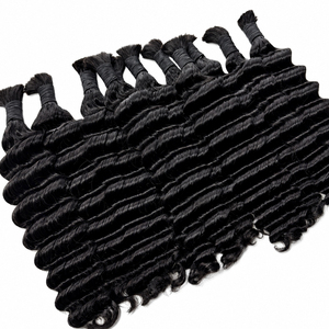 Cheveux humains en vrac à ondulations profondes, sans trame, couleur naturelle, pointes pleines, pour tressage et tresses bohèmes - Product Image 1