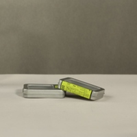 Boîte de conserve en métal de forme carrée d'impression personnalisée de haute qualité avec fenêtre en PVC transparent pour l'emballage de la montre