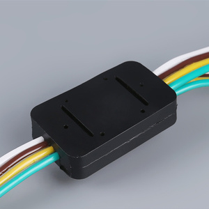 4 针拖车灯条和尾门 LED 灯扁平 Y 型分线器插头 PVC 绝缘，适用于汽车使用 - Product Image 4