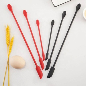Espátula de silicona antiadherente creativa para maquillaje y belleza, juego de 3 piezas, espátula pequeña para cocina, raspador de tarros, utensilios de cocina, raspador para repostería - Product Image 3