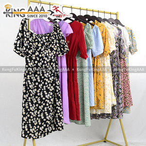 KungFu KingAAA <span class=keywords><strong>Abbigliamento</strong></span> Estivo all'Ingrosso, Vestiti Casual <span class=keywords><strong>a</strong></span> Maniche Corte, Abiti in Cotone Usati, <span class=keywords><strong>Stock</strong></span> di <span class=keywords><strong>Abbigliamento</strong></span> in Balle - Product Image 4
