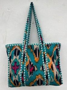 Sac fourre-tout matelassé en coton, durable et écologique, pour le shopping quotidien et les voyages - Product Image 6