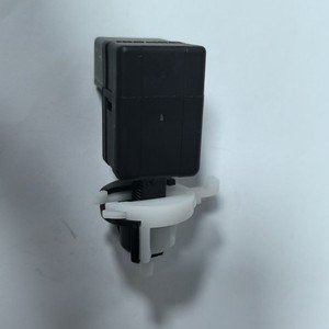สวิตช์ไฟเบรคฮุนได 93810-3S000 สำหรับเปลี่ยนซ่อมสวิตช์อัตโนมัติพลาสติก - Product Image 1