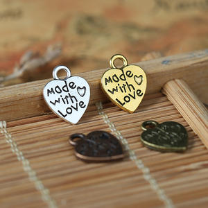 Accessori gioielli DIY 12*10MM in lega amore piccolo ciondolo Madewithlove tibetano argento cuore - Product Image 2