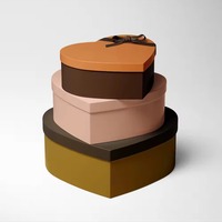 Anpassbare Herzförmige Geschenkbox mit Matter Laminierung Recycelbare Papierbox für Pralinen & Süßigkeiten mit Individuellem Logo