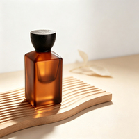 Flacon de parfum carré de luxe personnalisé, très demandé, en verre ambré givré à fond épais, 50 ml, vide, avec bouchon pulvérisateur