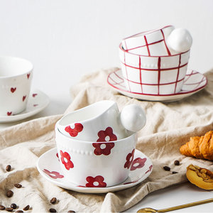 Bol à salade japonais peint à la main amour <span class=keywords><strong>petite</strong></span> fleur <span class=keywords><strong>rouge</strong></span> frais et mignon hôtel yaourt ensemble d'assiettes de fruits vaisselle en céramique - Product Image 2