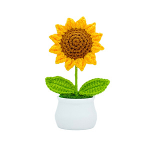 Girasoli all'uncinetto per decorazioni da scrivania per casa e ufficio, divertenti regali di compleanno a forma di <span class=keywords><strong>girasole</strong></span> all'uncinetto per donne - Product Image 1