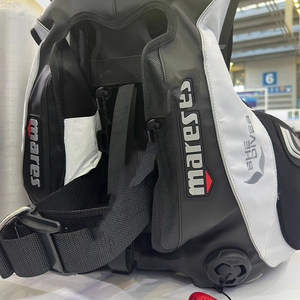 Chaqueta de Buceo <span class=keywords><strong>MARES</strong></span> KAILA SLS para Mujer, BCD con Control de Ajuste de Flotabilidad, Material de Nailon y <span class=keywords><strong>Neopreno</strong></span>, para Todas las Estaciones - Product Image 3