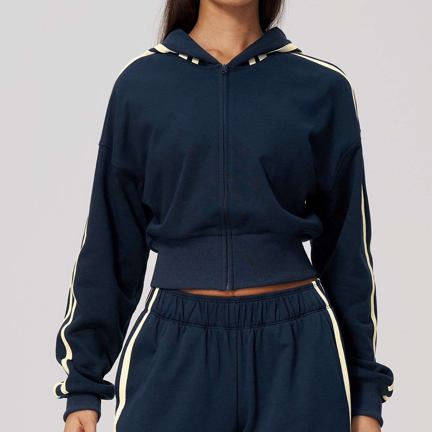 Zip-Up Color-Block Activewear Jacket: fabric, pocket and construction detail