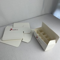 Boîte en carton rigide avec étiquette de flacon de 10 ml à logo personnalisé en relief, inserts de rangement, séparateurs, emballage pliable
