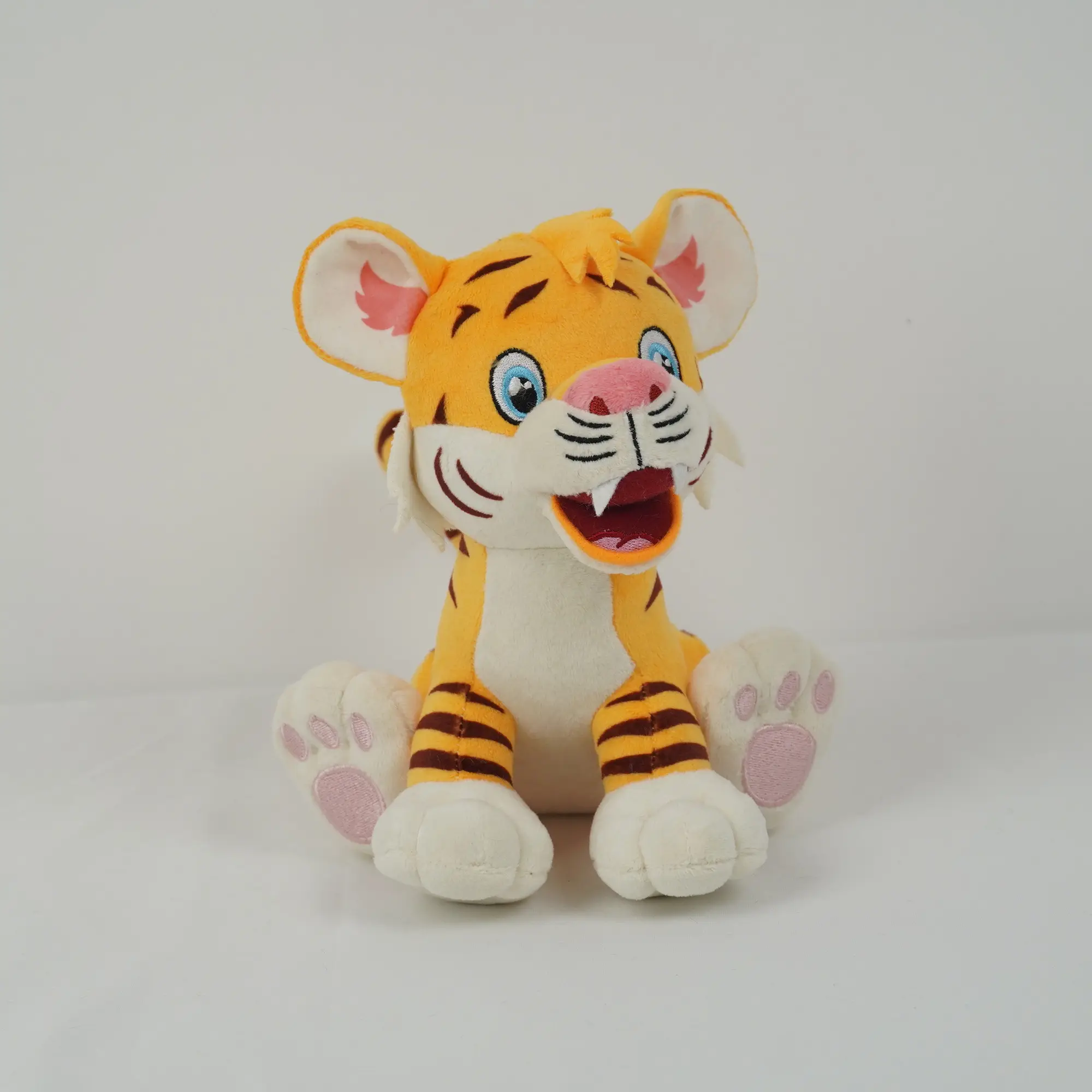 Professional manufacturer kawaii wild animals lifelike tiger soft tiger stuffed plush toys