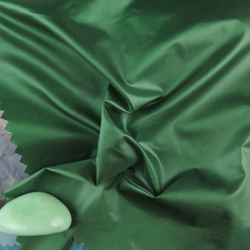 Оптовая продажа, плетеная, стиль 20D, яркая, меняющая цвет саржа, 100% нейлоновая ткань для модных костюмов, курток и т. Д.