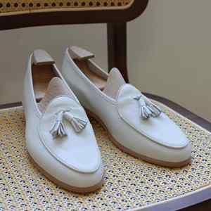 Chaussures mocassins légères, respirantes et antidérapantes pour hommes, idéales pour le bureau et les soirées, à bout carré et semelle en caoutchouc, style bateau, collection 2025 - Product Image 2