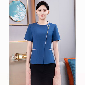 Tenue d'uniforme professionnelle <span class=keywords><strong>pour</strong></span> femme à col rond et manches courtes, idéale <span class=keywords><strong>pour</strong></span> le personnel hospitalier, l'hôtellerie, le spa, le personnel de nettoyage, les professionnels de la santé et le personnel de restaurant, incluant un haut de travail, un ensemble de blouses et une <span class=keywords><strong>blouse</strong></span> médicale. - Product Image 6