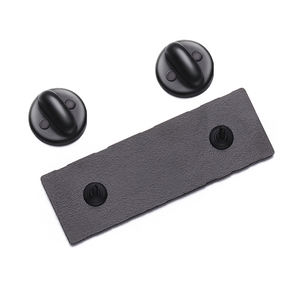 Broche de esmalte Element, accesorio de joyería único con símbolos de tabla periódica, perfecto para mochilas y ropa - Product Image 2