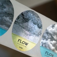 Étiquette cosmétique ovale personnalisée de luxe 3D avec effet d'amélioration UV, étiquette autocollante pour l'emballage de parfums et de bougies parfumées