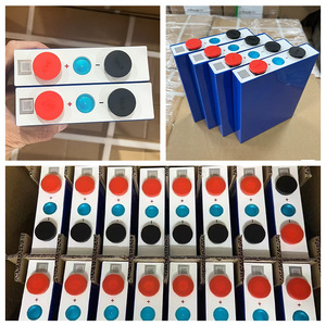 लाइफ 4 प्रिमेटिक सेल <span class=keywords><strong>3</strong></span>.2v 100ah 105h 150h 150h उच्च ऊर्जा घनत्व लिथियम आयरन फॉस्फेट बैटरी <span class=keywords><strong>3</strong></span> साल की वारंटी के साथ - Product Image 3